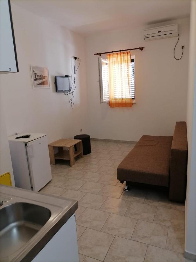 Apartmani Gajeta Biograd Na Moru Buitenkant foto